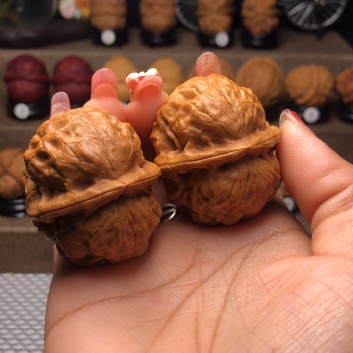 橄榄核吊坠11玄武大地