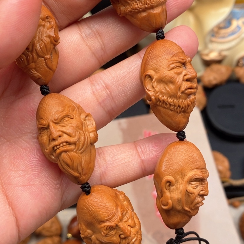 【闪购商品】橄榄核吊坠橄榄手工雕刻工艺