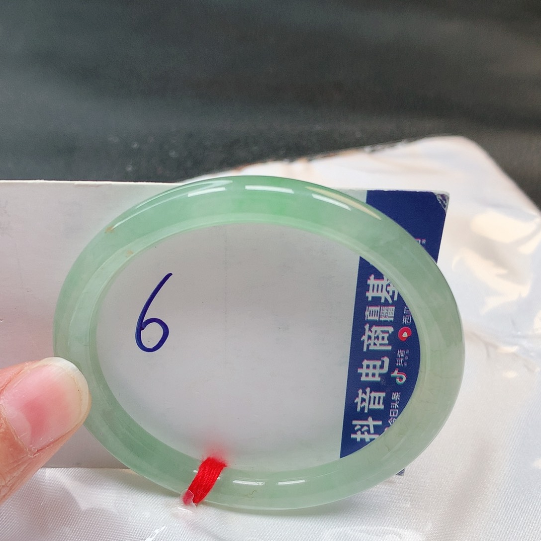 翡翠手镯未镶嵌6号