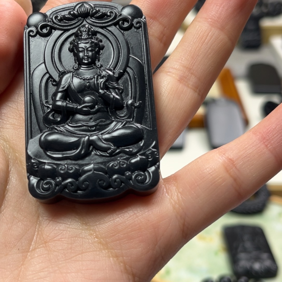 和田玉（墨玉）未镶嵌颈饰观音新品体验