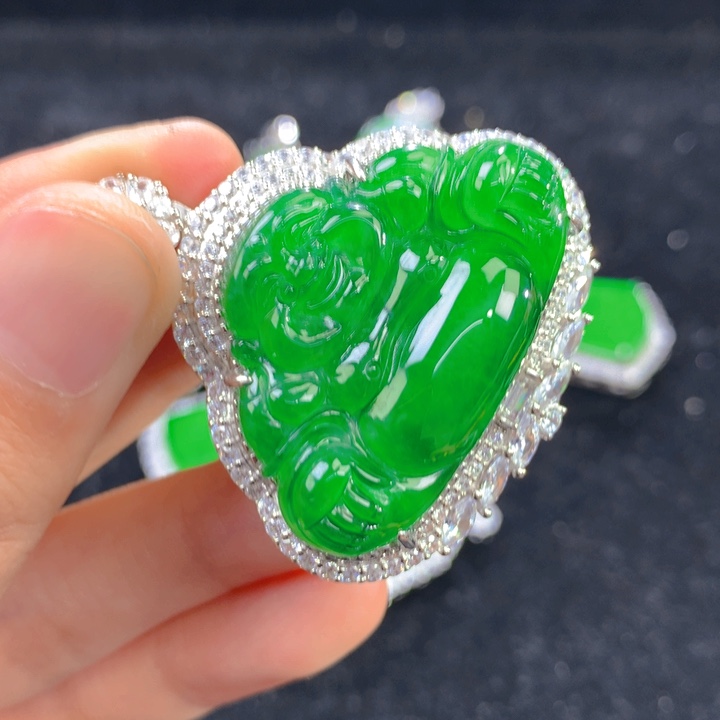 翡翠颈饰银S925镶嵌一个