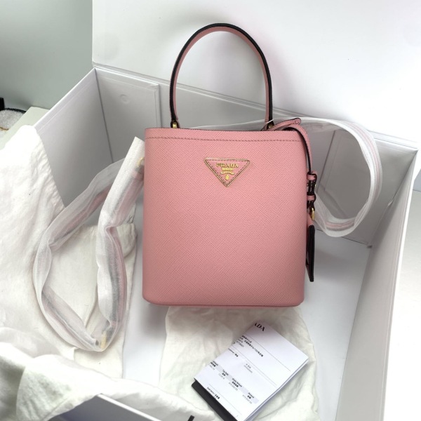 95新/普拉达/包包/市场价20000/250530TA0040
