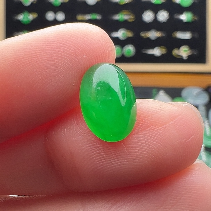 翡翠未镶嵌颈饰蛋11.7