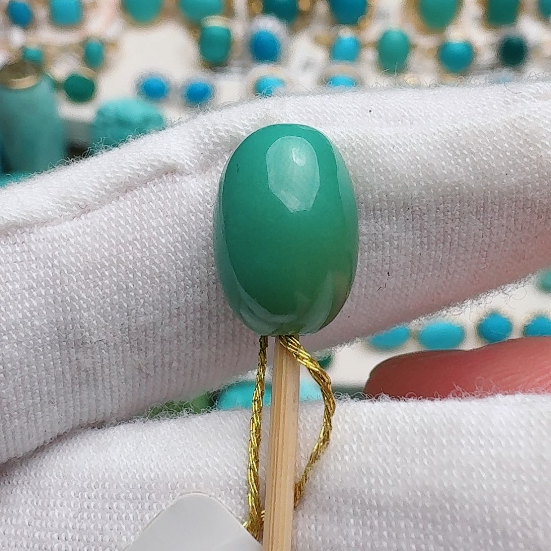 未镶嵌绿松石珠宝奇石