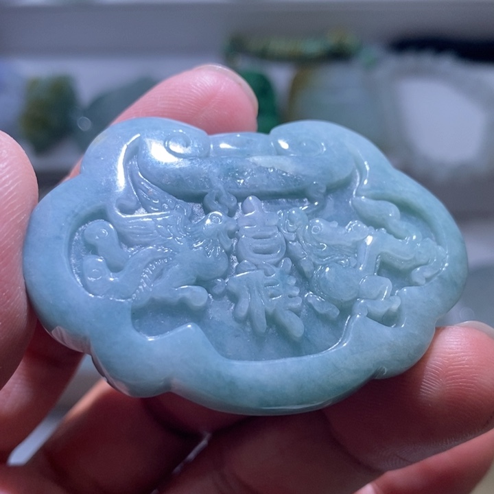 【闪购商品】翡翠未镶嵌颈饰111111111111