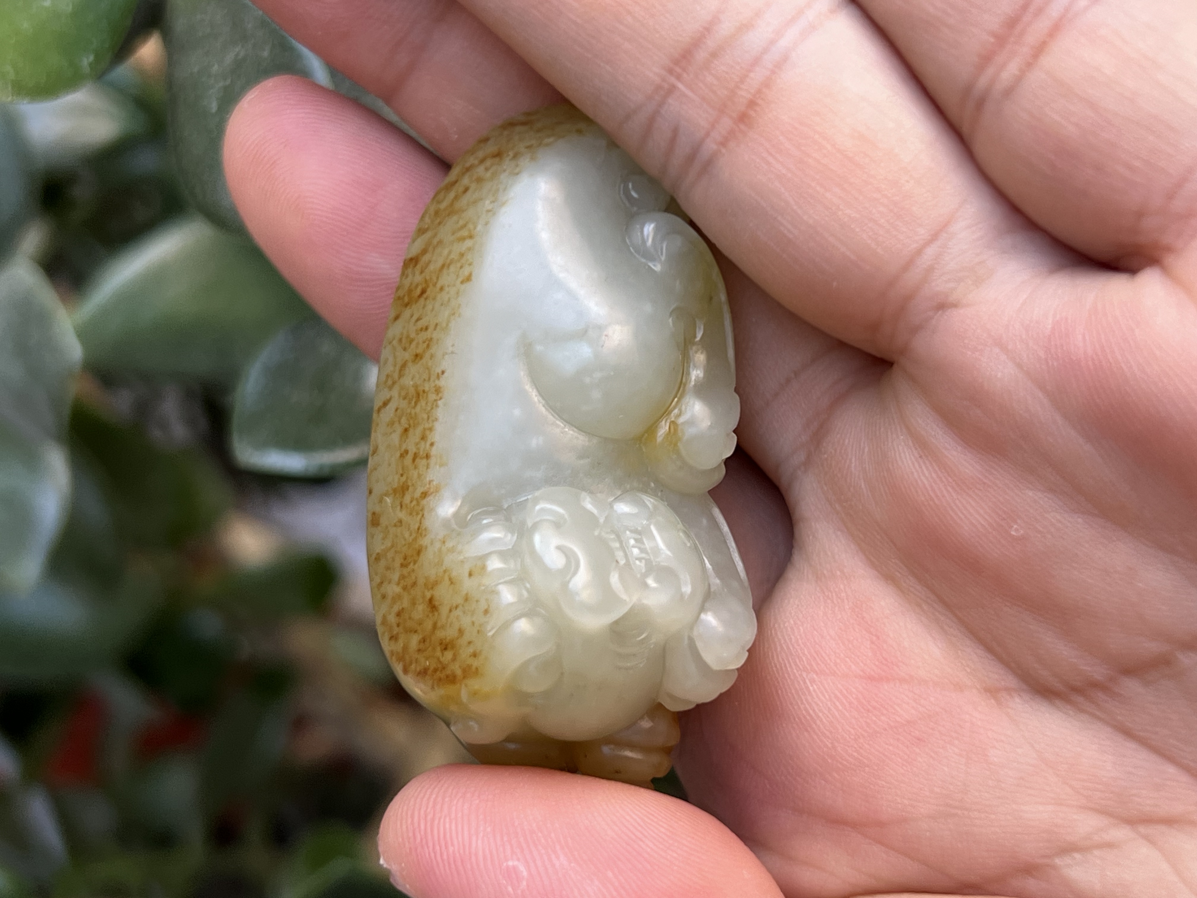 和田玉秋梨皮貔貅吊坠挂坠手工