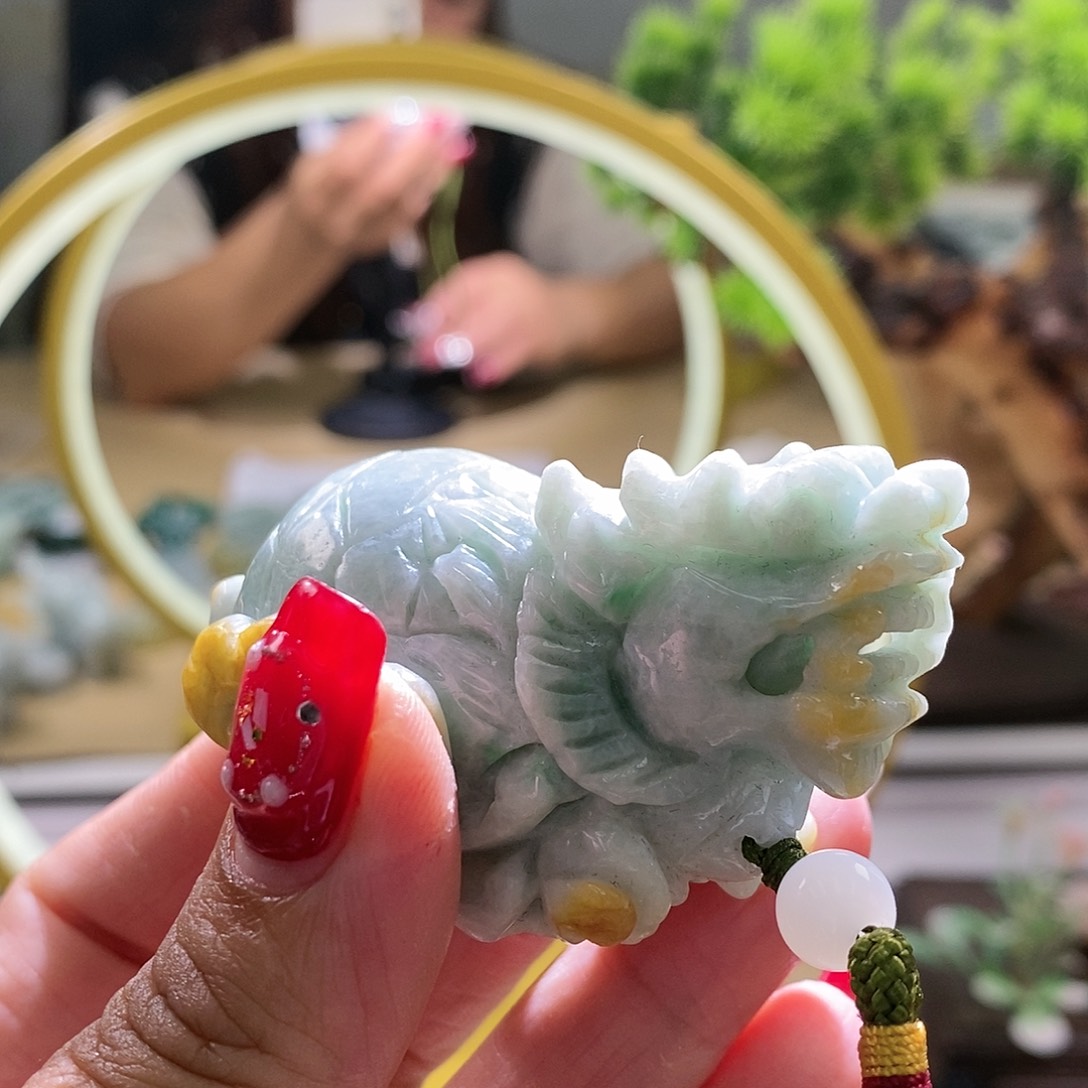 【闪购商品】翡翠颈饰未镶嵌龙龟