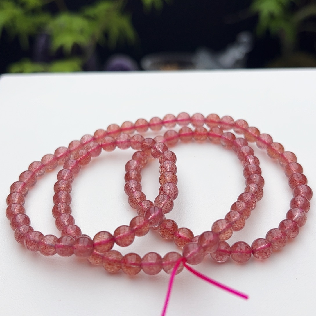 石英质玉手链未镶嵌草莓晶5.5mm
