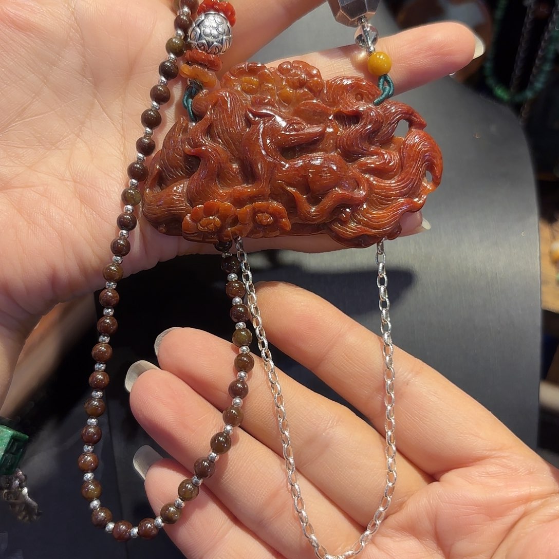 翡翠未镶嵌颈饰原创