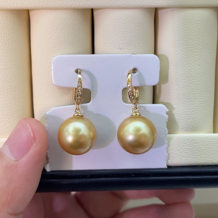 海水珍珠耳饰18K金镶嵌金珠11.7-11.8mm