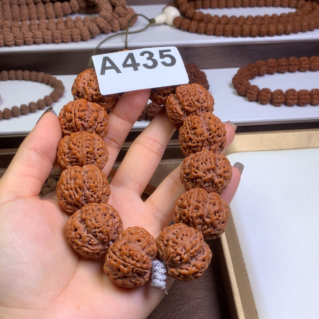 春***时吊坠金刚菩提28尺寸安娜粗筋