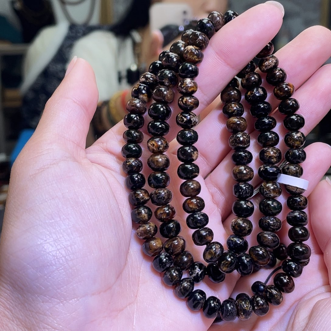 未镶嵌琥珀裸石7翳王珀108