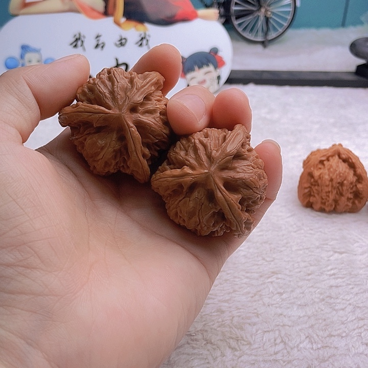 文玩核桃把件陀*轮三棱