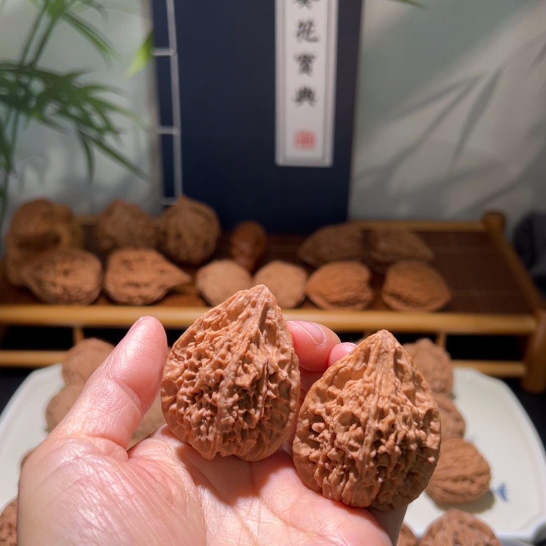 *****吊坠文玩核桃火凤鸡心
