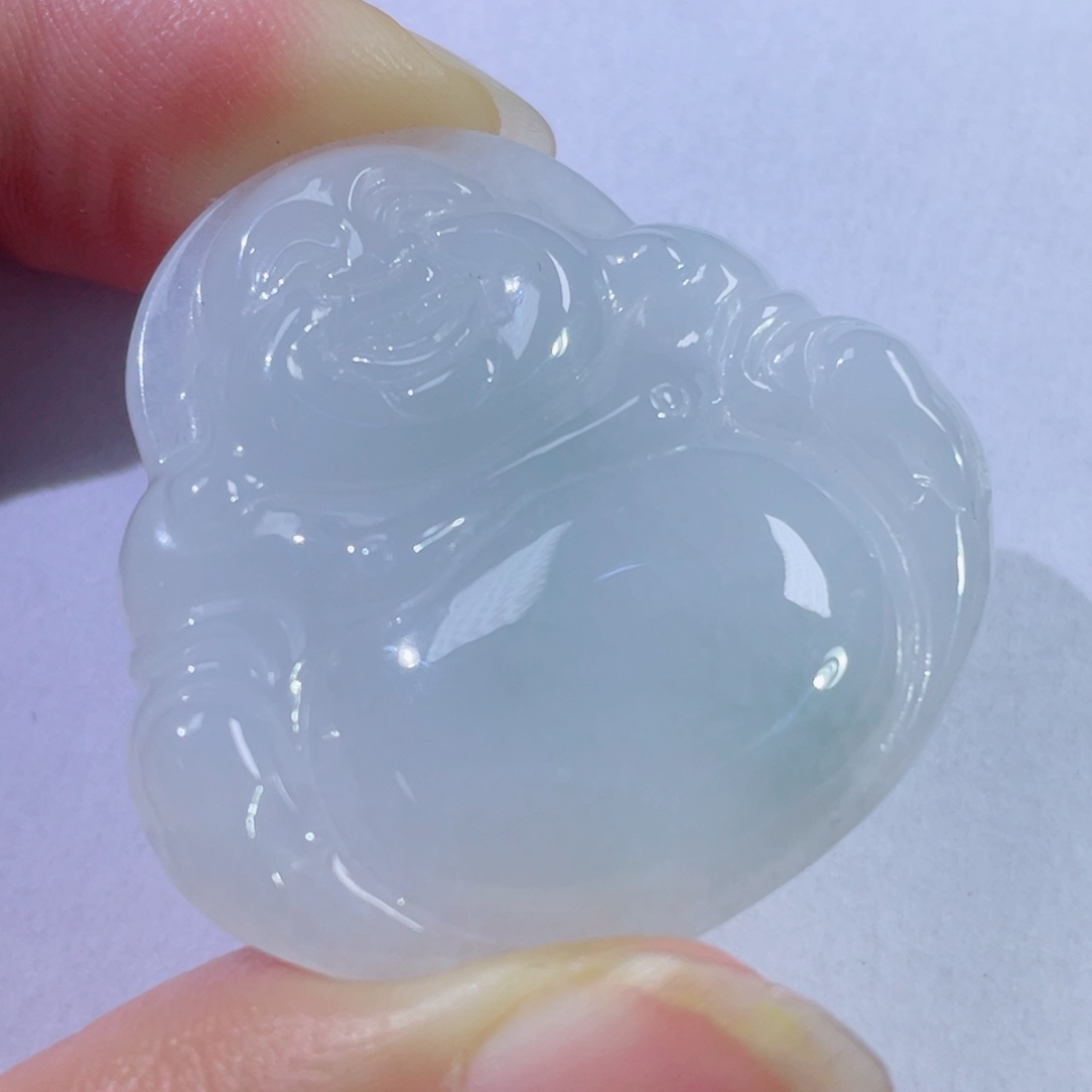 翡翠颈饰未镶嵌佛公