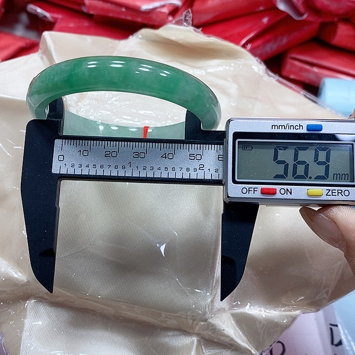 翡翠手镯未镶嵌11 