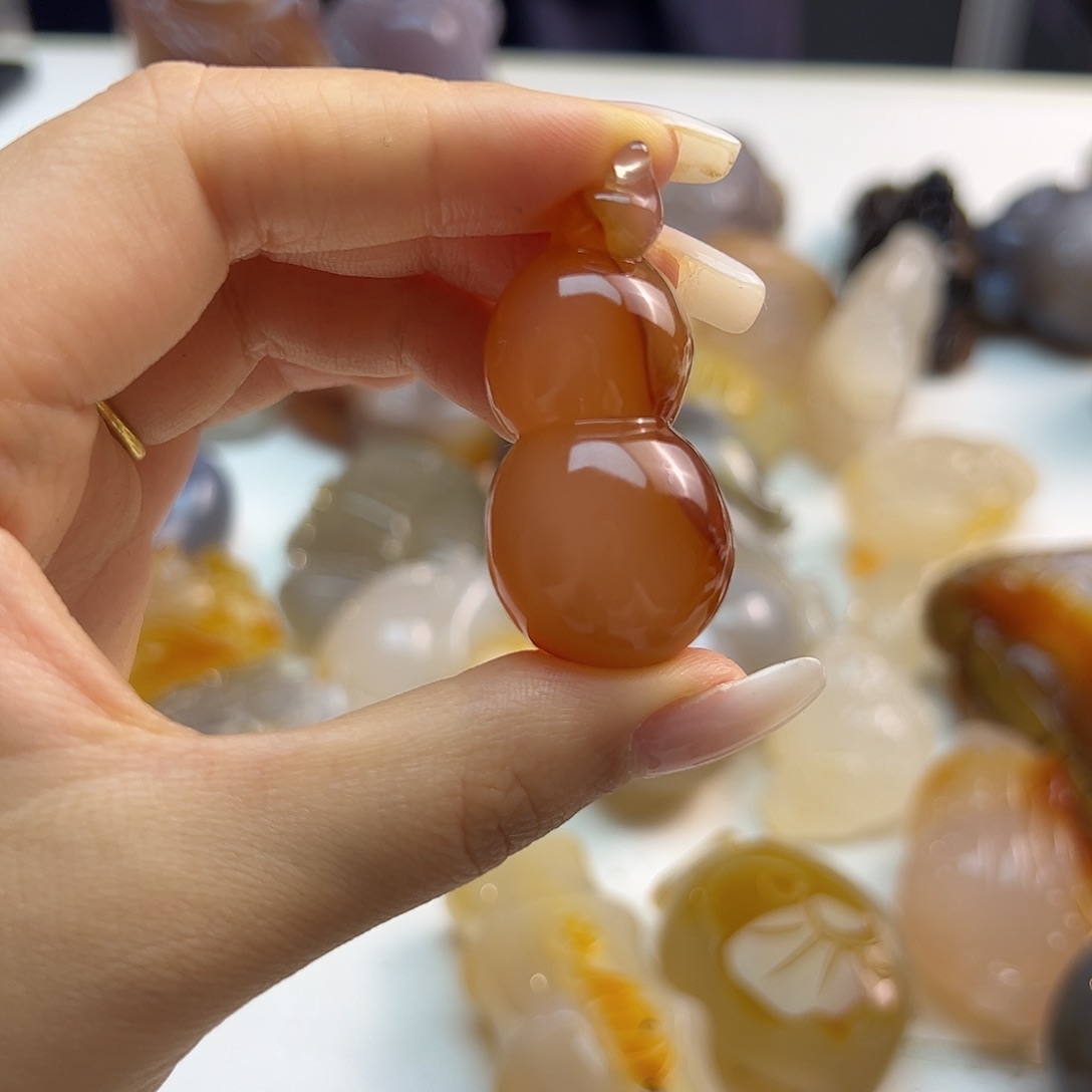 玛瑙/玉髓未镶嵌颈饰