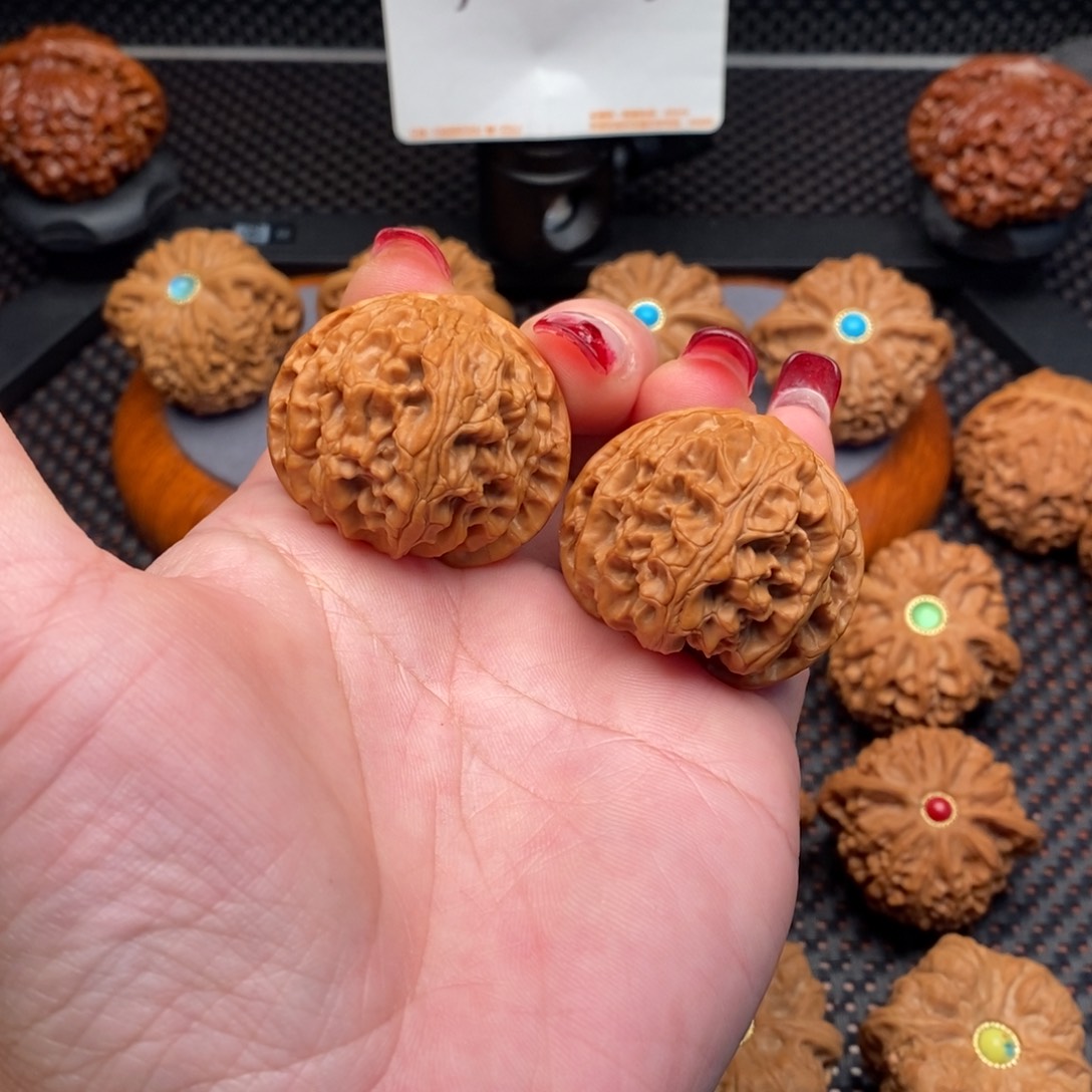 文玩核桃把件苹果园39边40肚漏