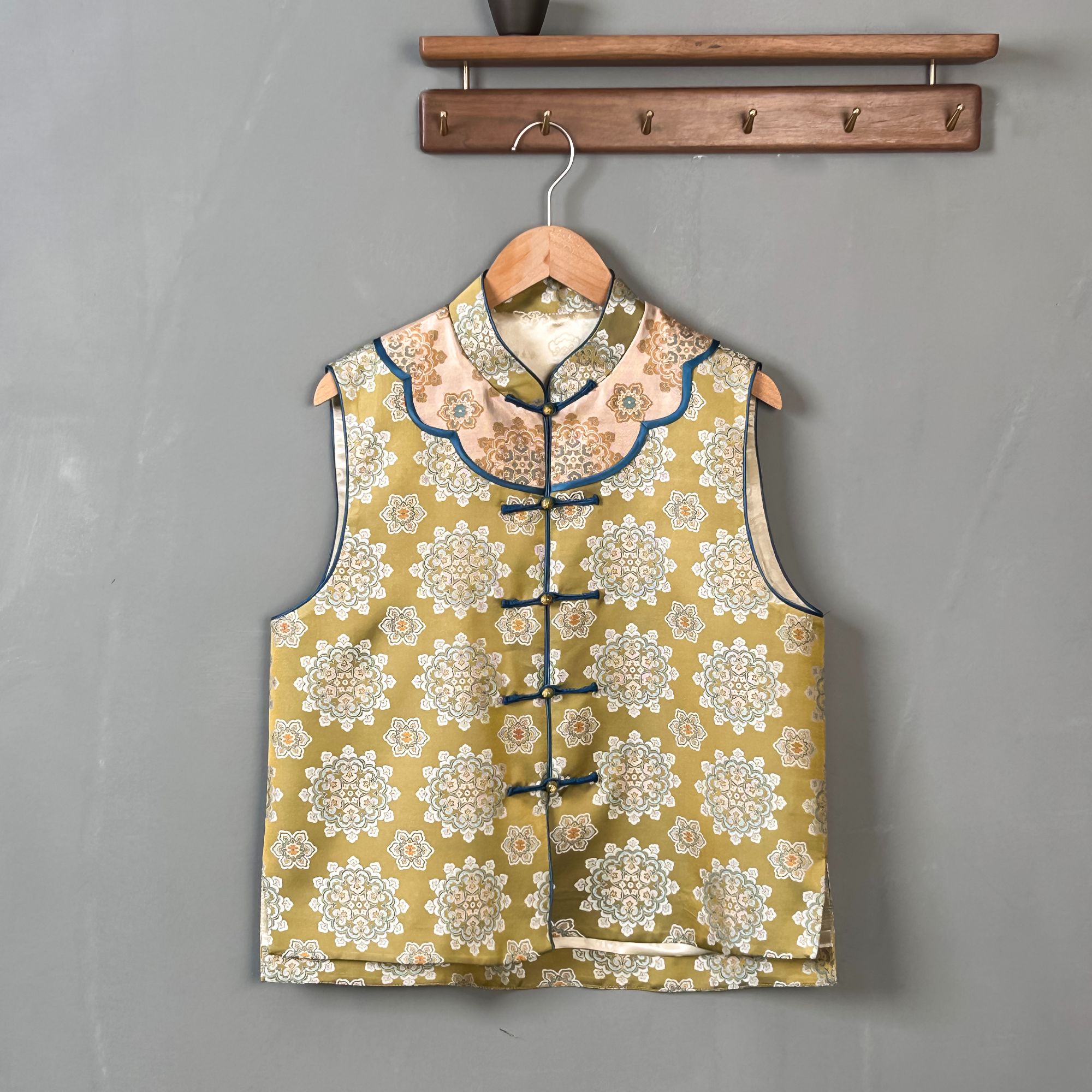 【黄宝相】秋季新款宋锦时尚百搭对开襟马甲