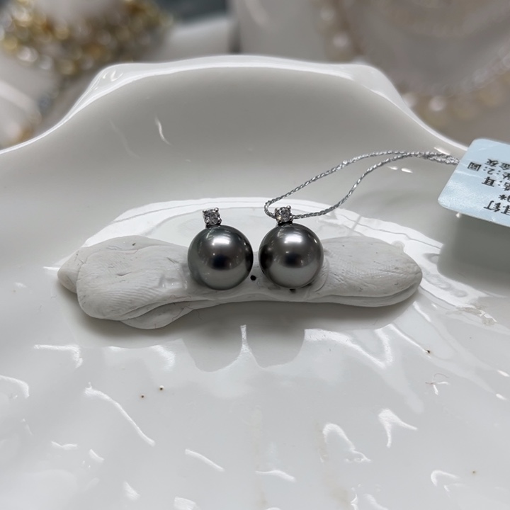 海水珍珠耳饰18K金镶嵌9-10mm