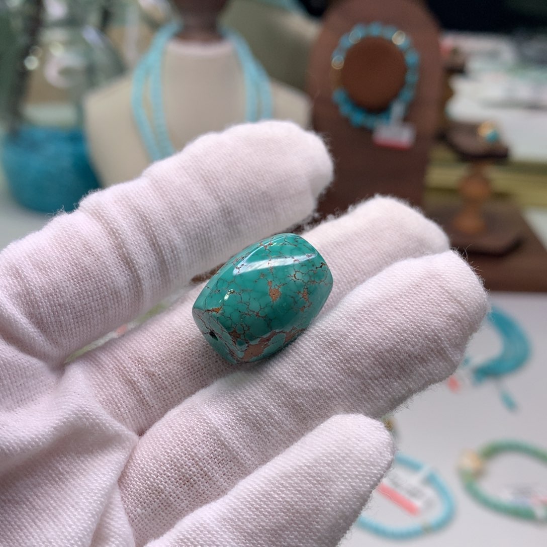 绿松石配饰未镶嵌