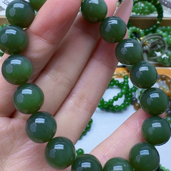 和田玉未镶嵌手链