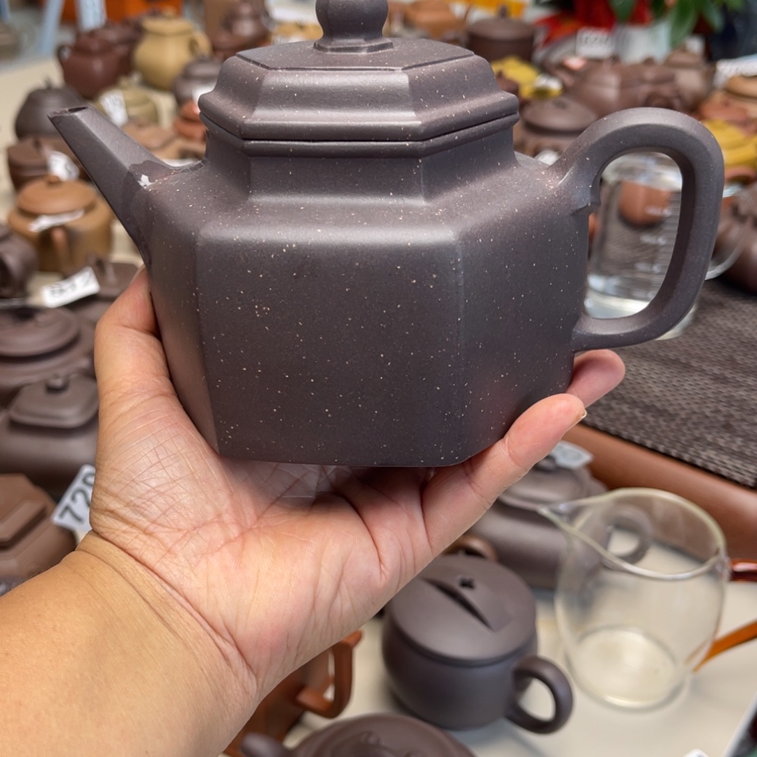 茶壶紫砂大德钟550毫升清灰泥