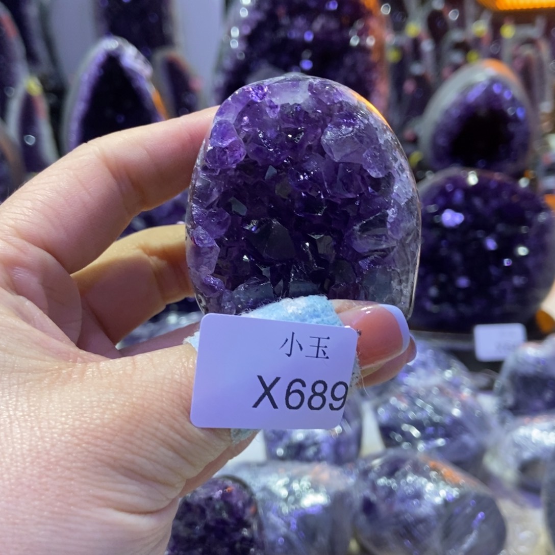 水晶摆件未镶嵌摆件