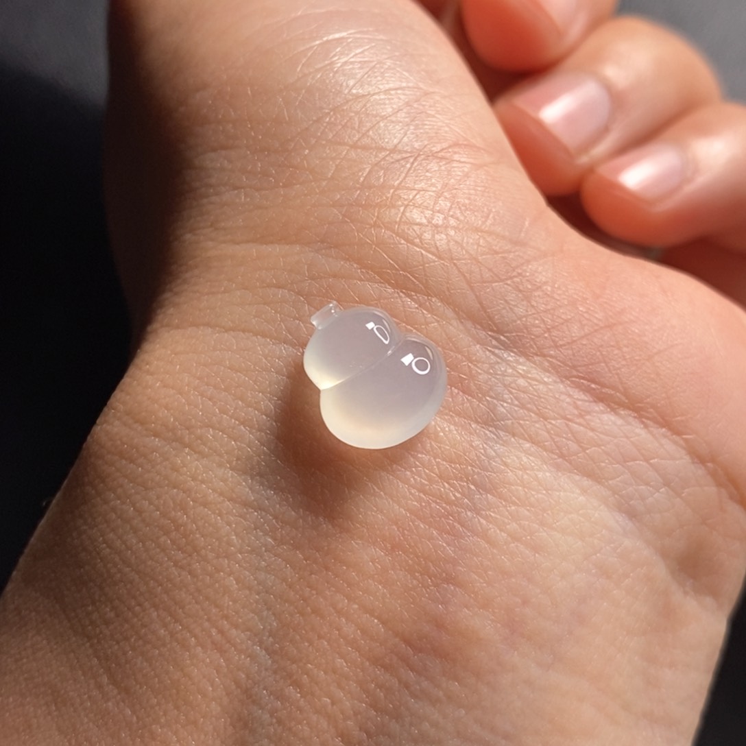 定制翡翠未镶嵌葫芦