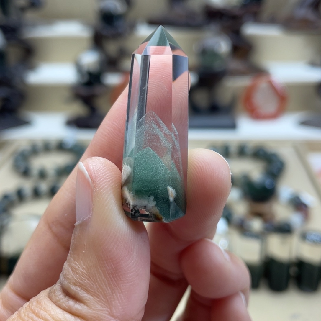 水晶颈饰未镶嵌绿幽灵吊坠打孔定制不退换