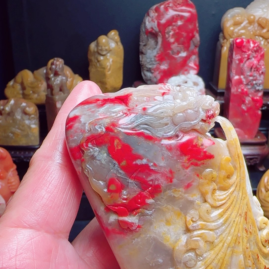 昌化石昌化鸡血石