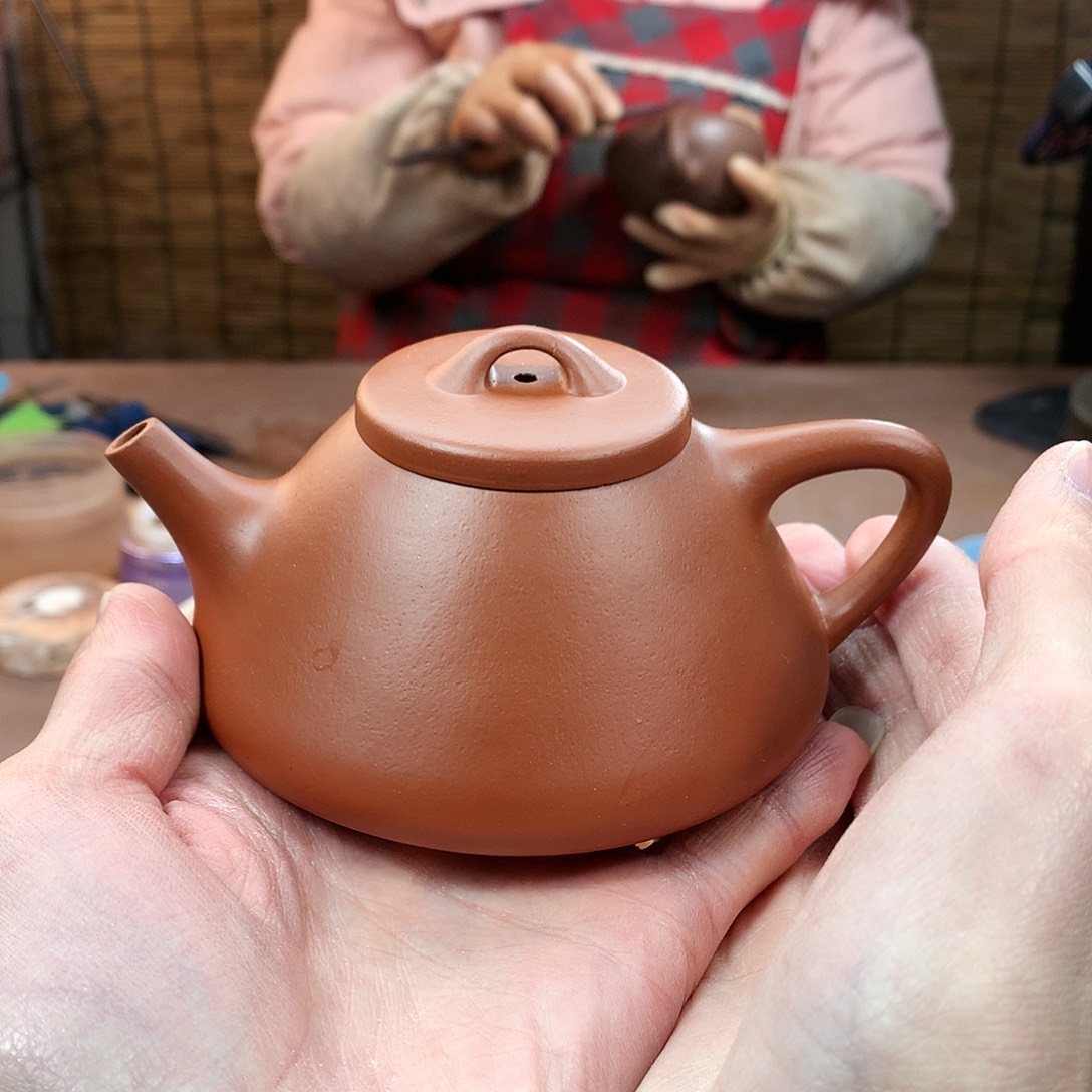 紫砂茶壶子冶石瓢 朱泥 180cc 周宜君