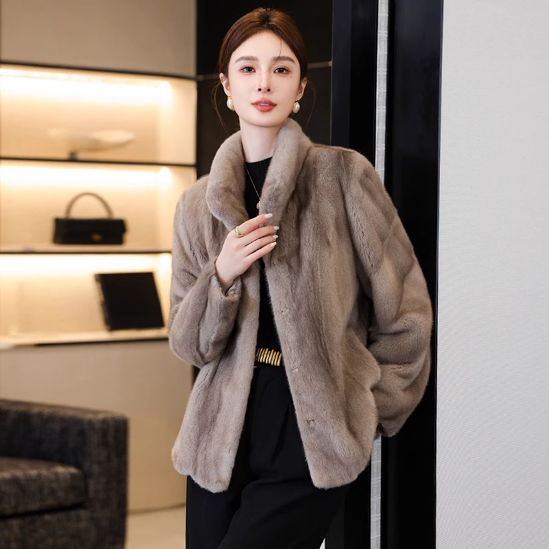 水貂毛皮草外套女整貂裘皮立领宽松年轻高端天鹅绒貂皮大衣短款