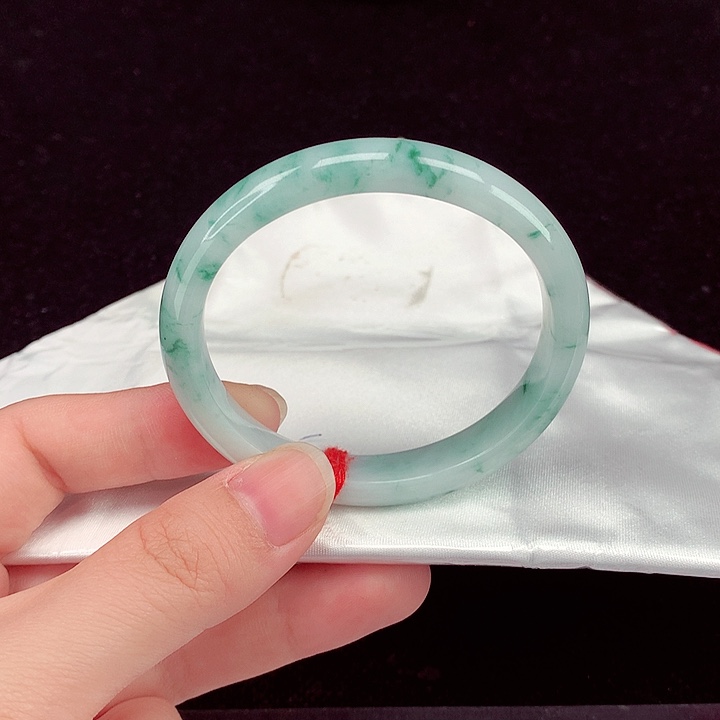 翡翠手镯未镶嵌翡翠贵妃55