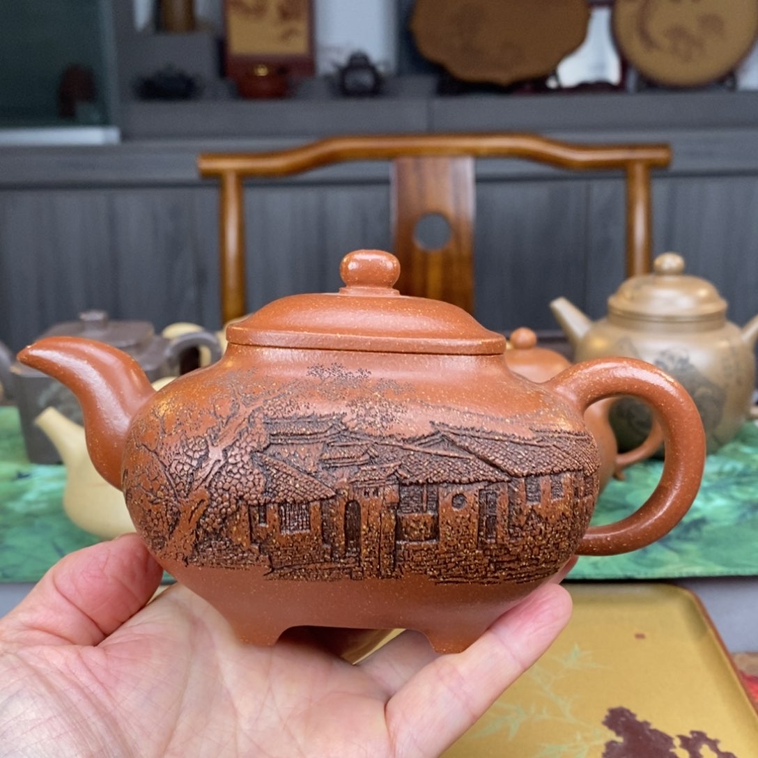 胡*宝山手工纯红降坡传炉通转浮雕