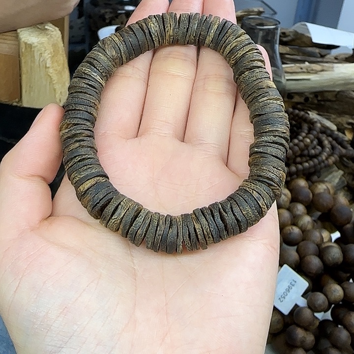 沉香碎屑沉香木沉香棋楠片片珠单圈01530