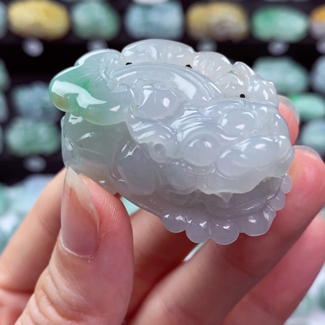 翡翠颈饰未镶嵌天然