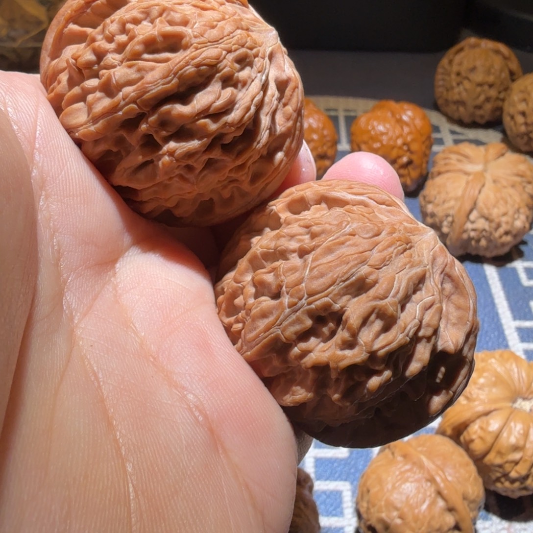 文玩核桃把件磨盘