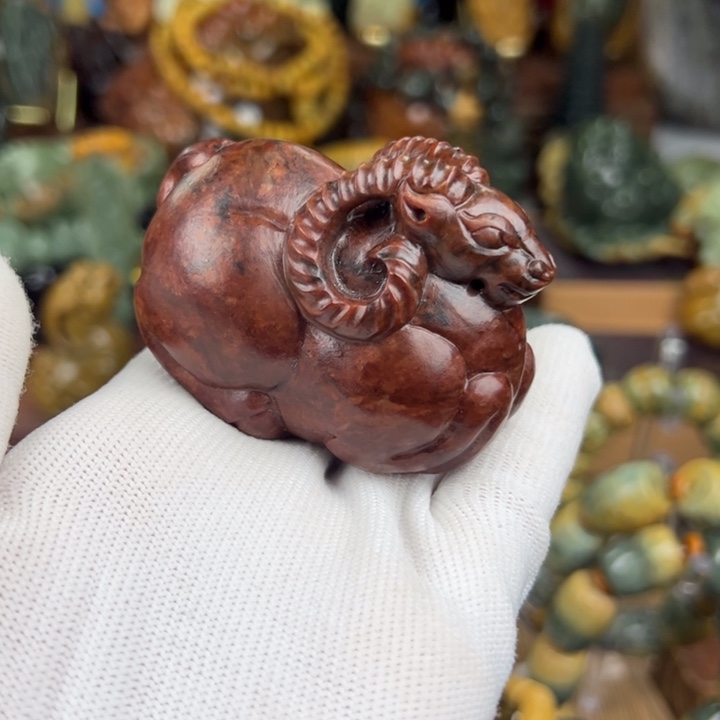 岫岩河磨玉（透闪石质玉）把件未镶嵌1**9