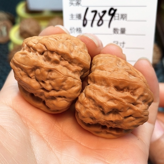 文玩核桃把件37边40肚蛙6789