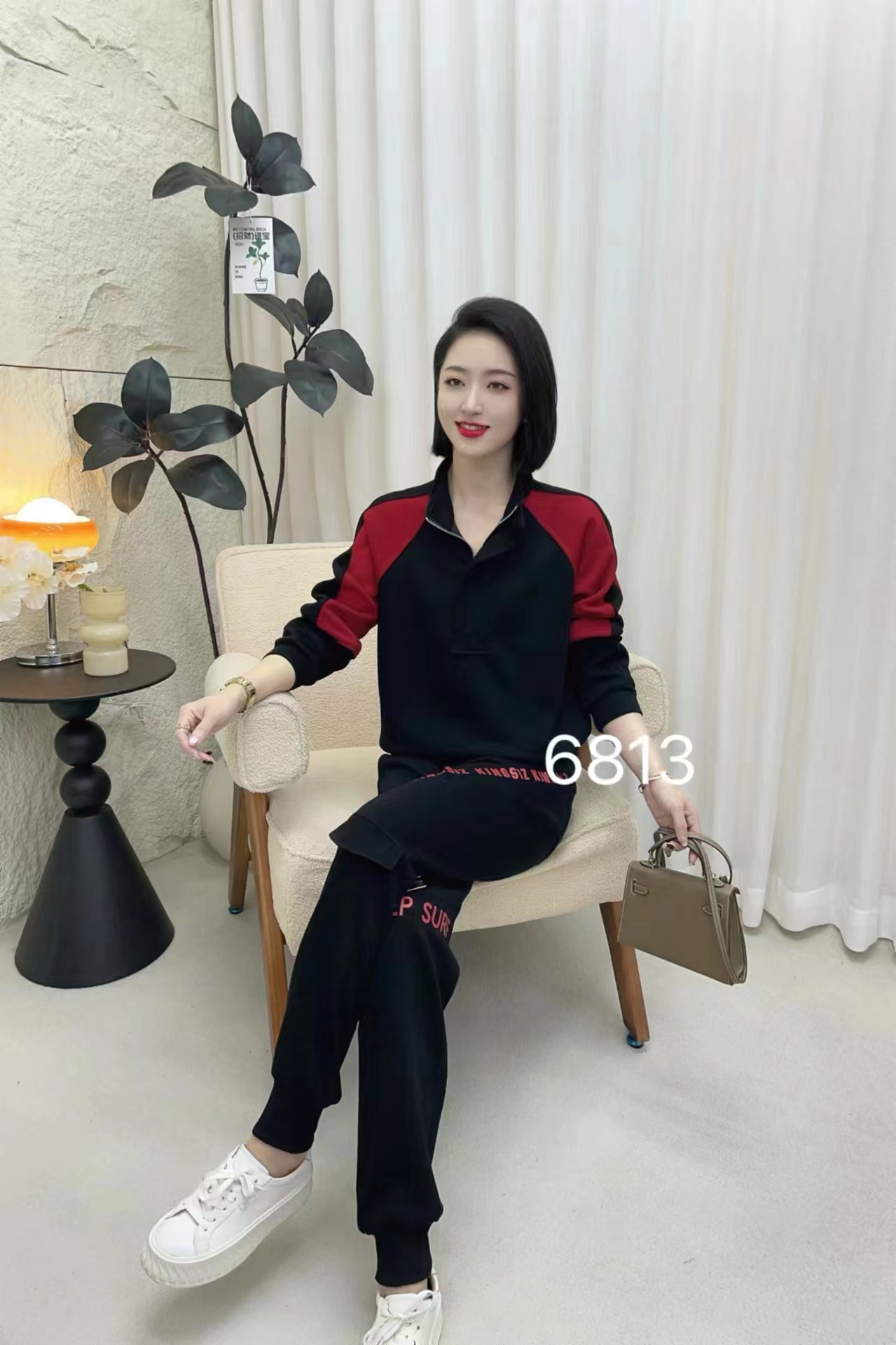 妈妈春秋外套洋气休闲上衣2025新款中老年运动服套装女春装两件套