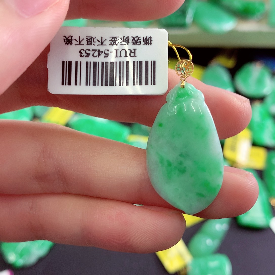 翡翠18K金镶嵌吊坠(不含链)