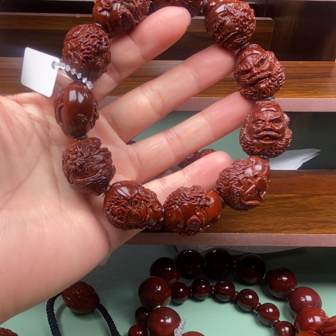 停***风木质橄榄核回血直播间