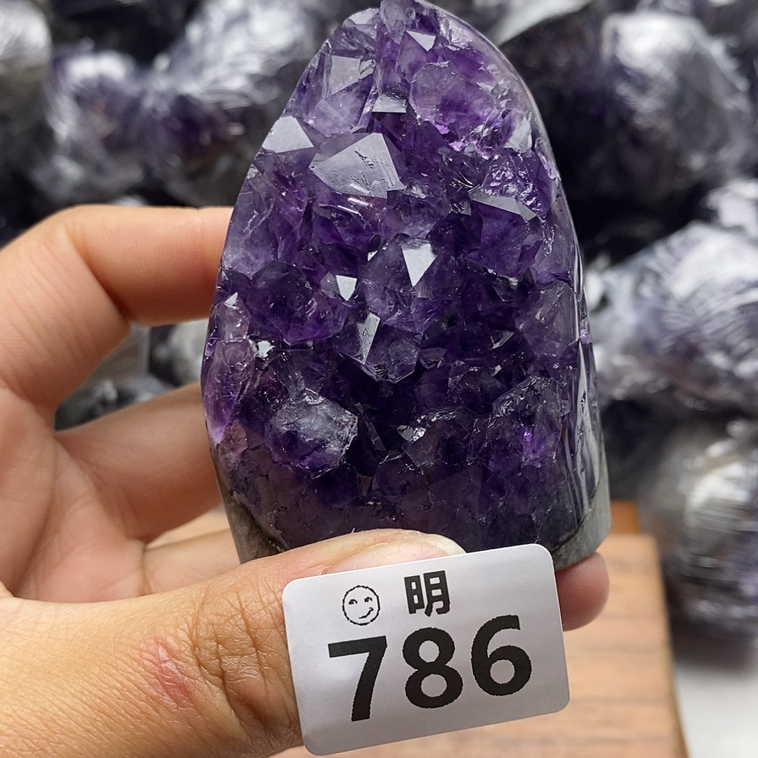 紫晶大型摆件（非配饰）未镶嵌