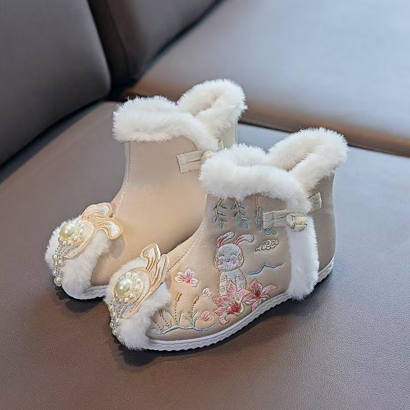 冬季加绒棉鞋短靴女童汉服靴儿童绣花鞋古装宝宝拜年鞋加厚中国风