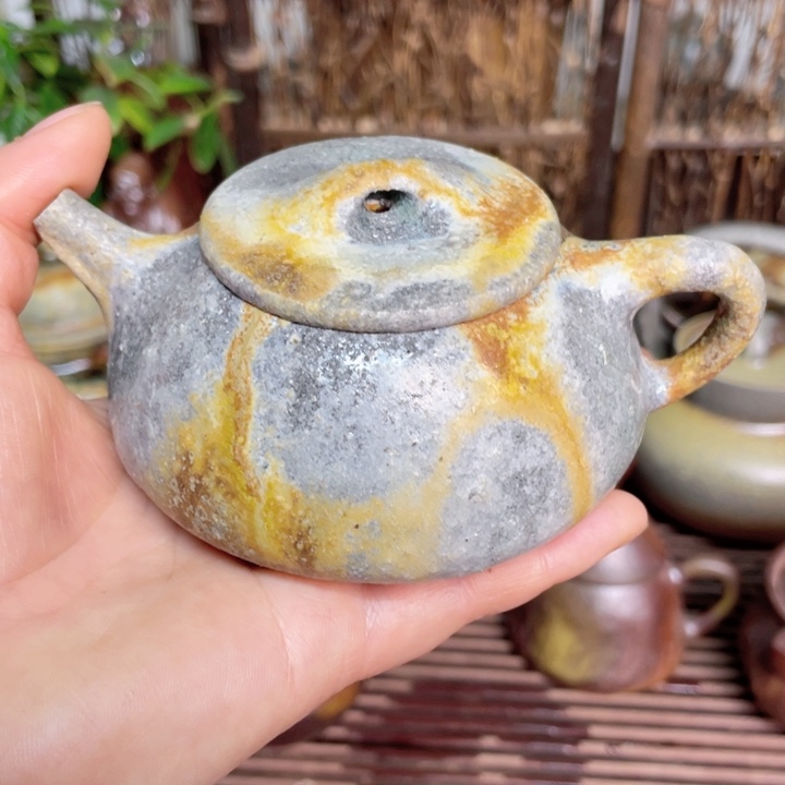 紫砂茶壶纯自然高温无釉裸柴烧