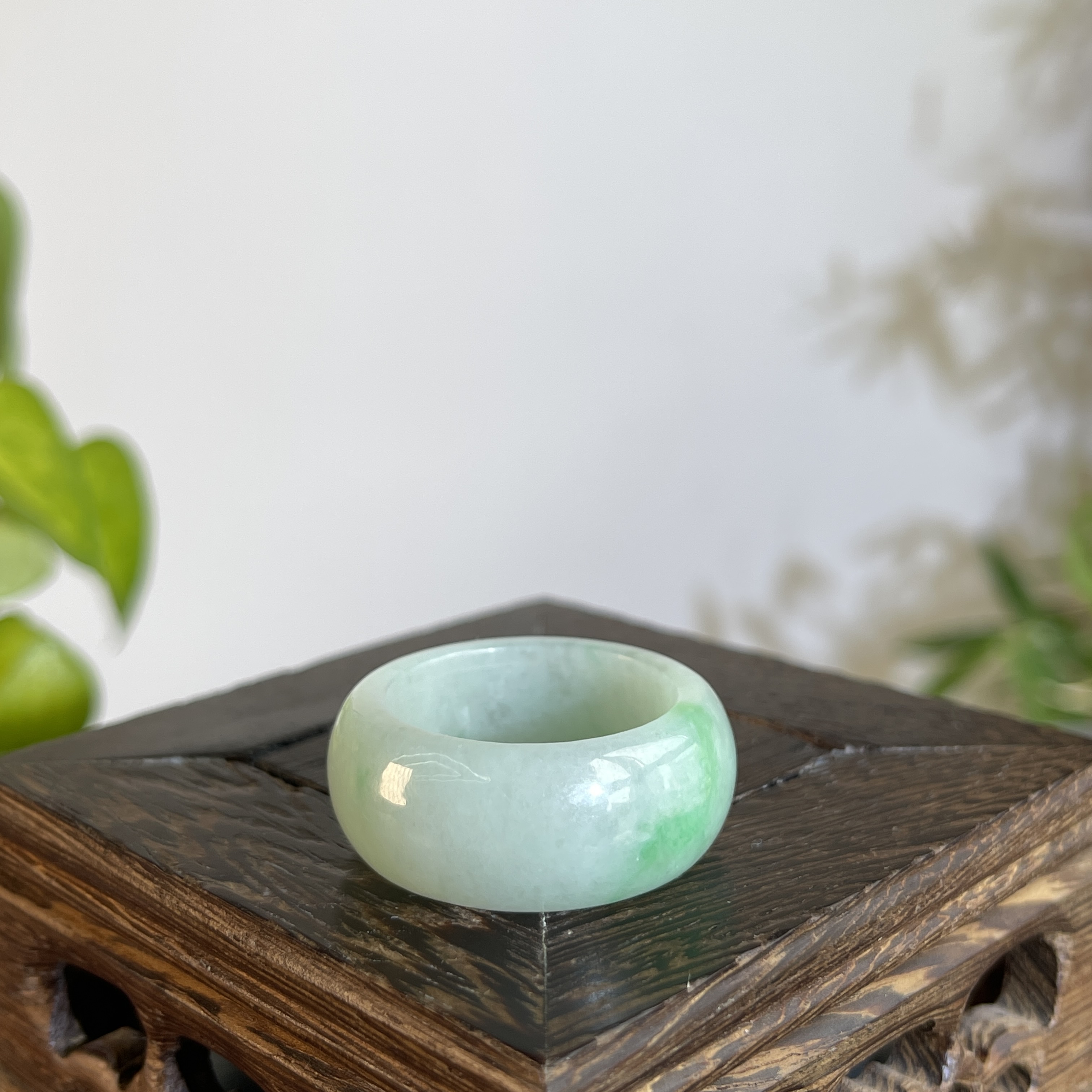 JXW18-82 天然翡翠缅甸A货 翡翠扳指