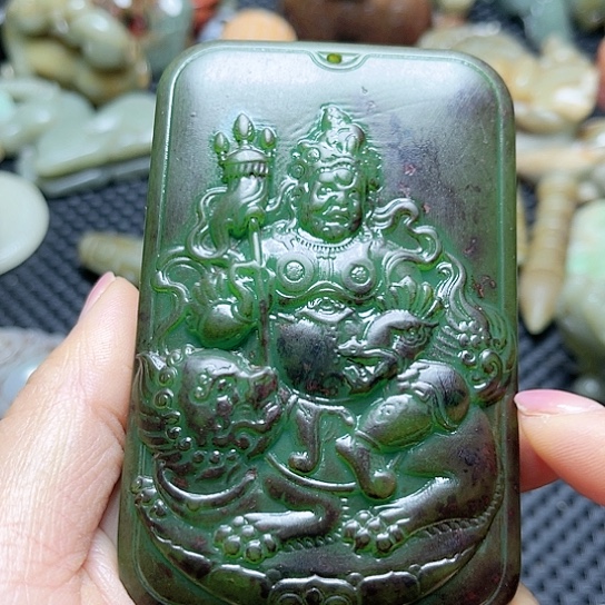 白玉菩提吊坠摆件