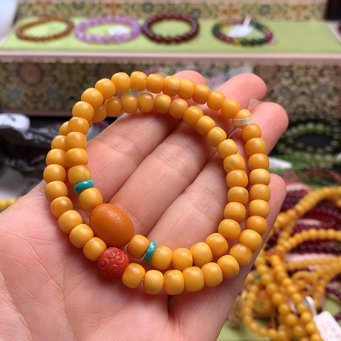 阿***溯石榴石手串未镶嵌手串6