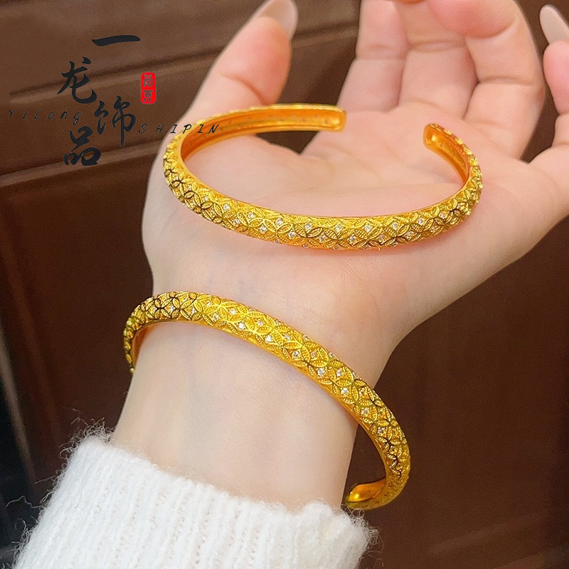 合金同款铜合金满钻钱币开口手镯古法錾刻铜钱镯子精致轻奢女送礼